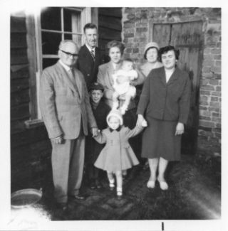 Kath & Arthur Walden (centre) with their children Margaret (in Kaths arm's) & Leslie with Kath's parents Mary & Ernest Martin, sister Hazel Morley & niece Susan Morley Kath & Arthur Walden (centre) with their children Margaret (in Kaths arm's) & Leslie with Kath's parents Mary & Ernest Martin, sister Hazel Morley & niece Susan Morley | Claire Morley