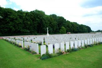 Tilloy Cemetery | CWGC